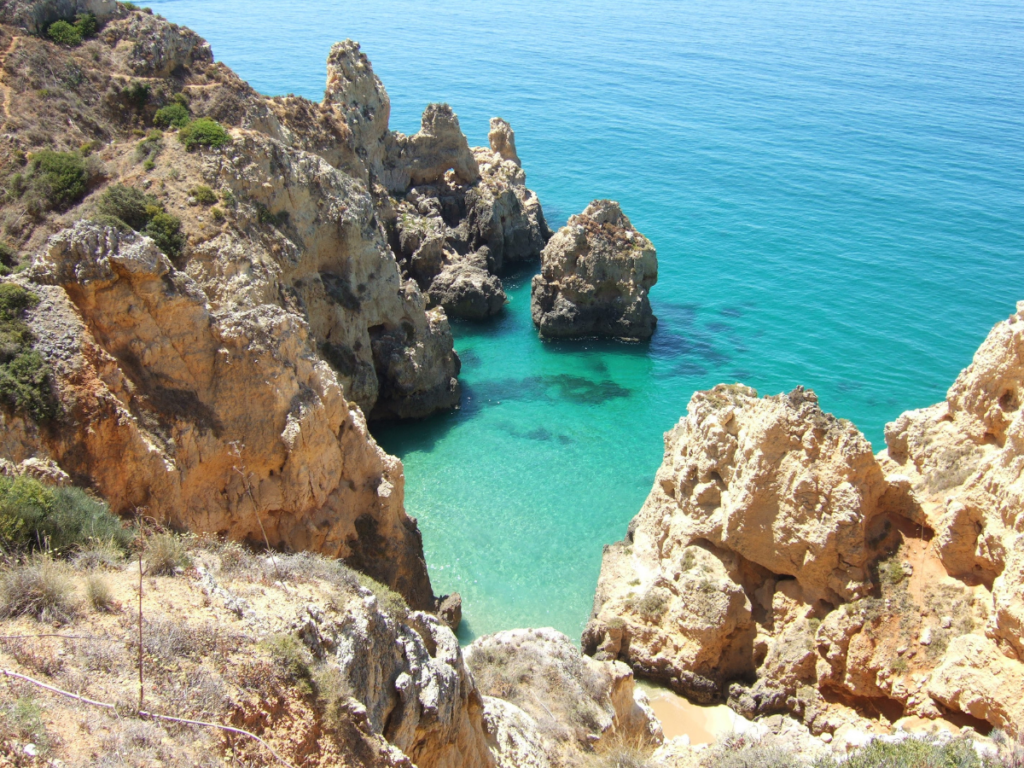 rock formations in algarve, ocean