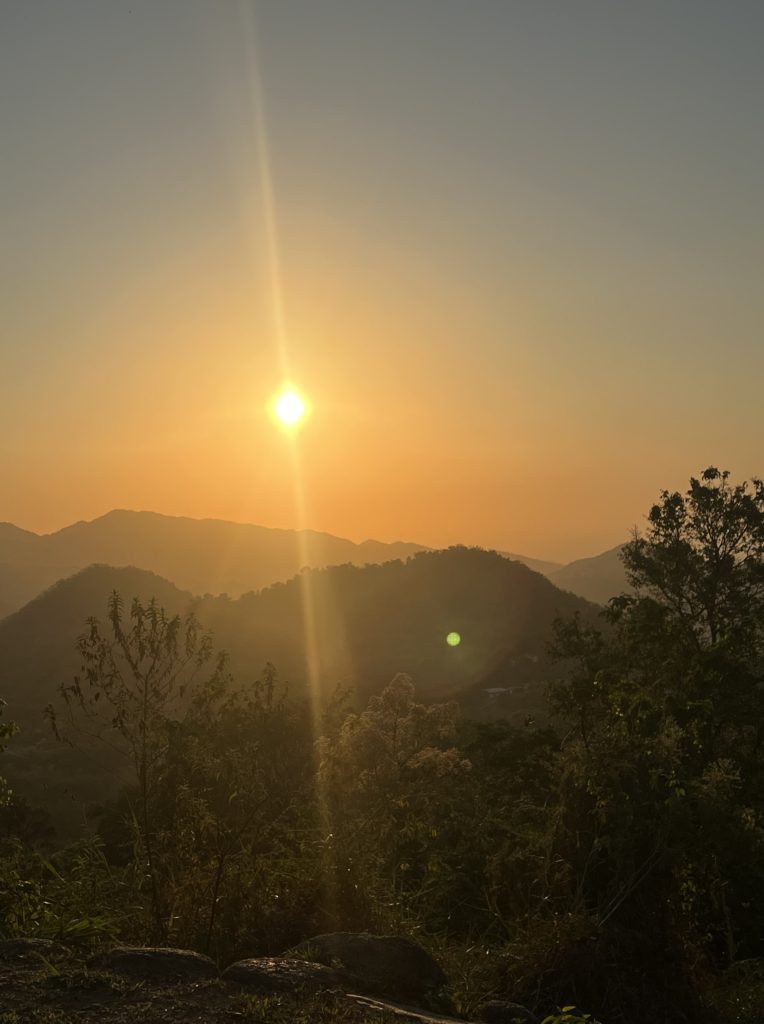 photo of the sunset over the sierra nevada in minca