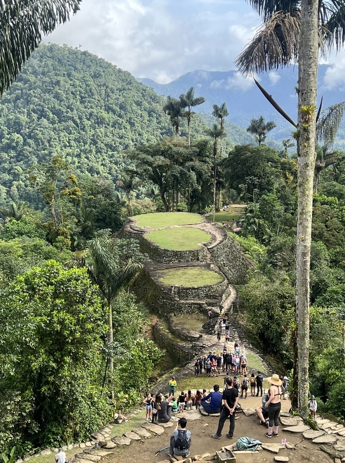 an accurate representation of how many people at the famous lost city trek photo spot